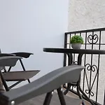 La Madrona Country house *