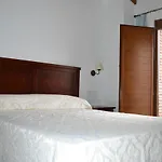 La Madrona Country house Fuenlabrada de los Montes